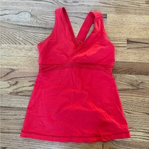 LuLulemon top. Size 8